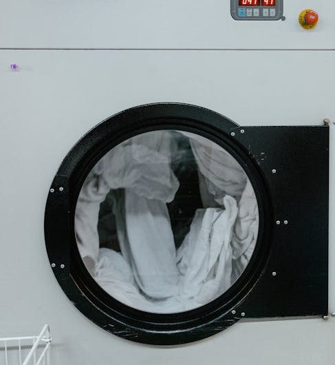Ошибка E390 в стиральной машине Whirlpool, помощь в Санкт-Петербурге